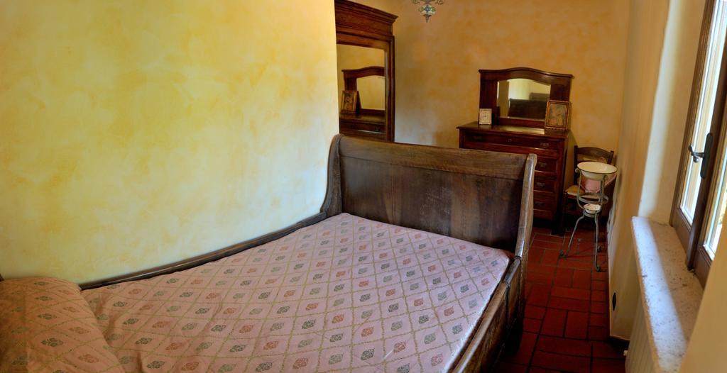 Villa L'Antica Mola à Castel Madama Chambre photo