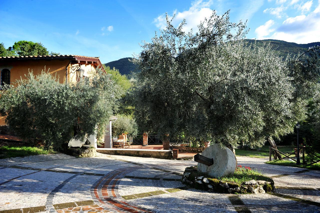 Villa L'Antica Mola à Castel Madama Extérieur photo